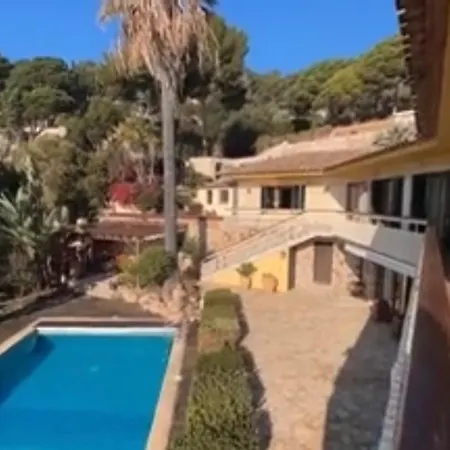 Casa Solitude